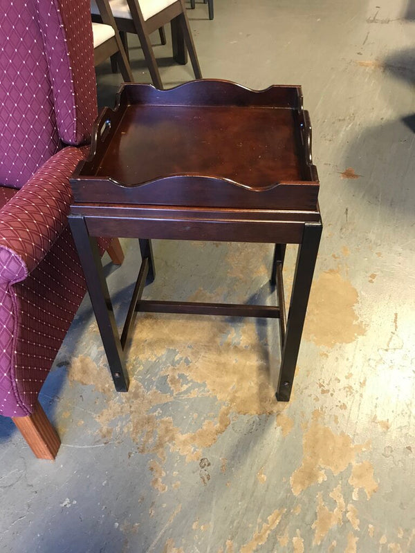 Side Table w/ Removable Tray