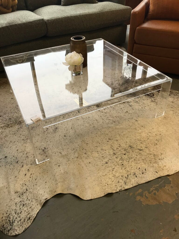 Invisible Coffee Table Low Crystal