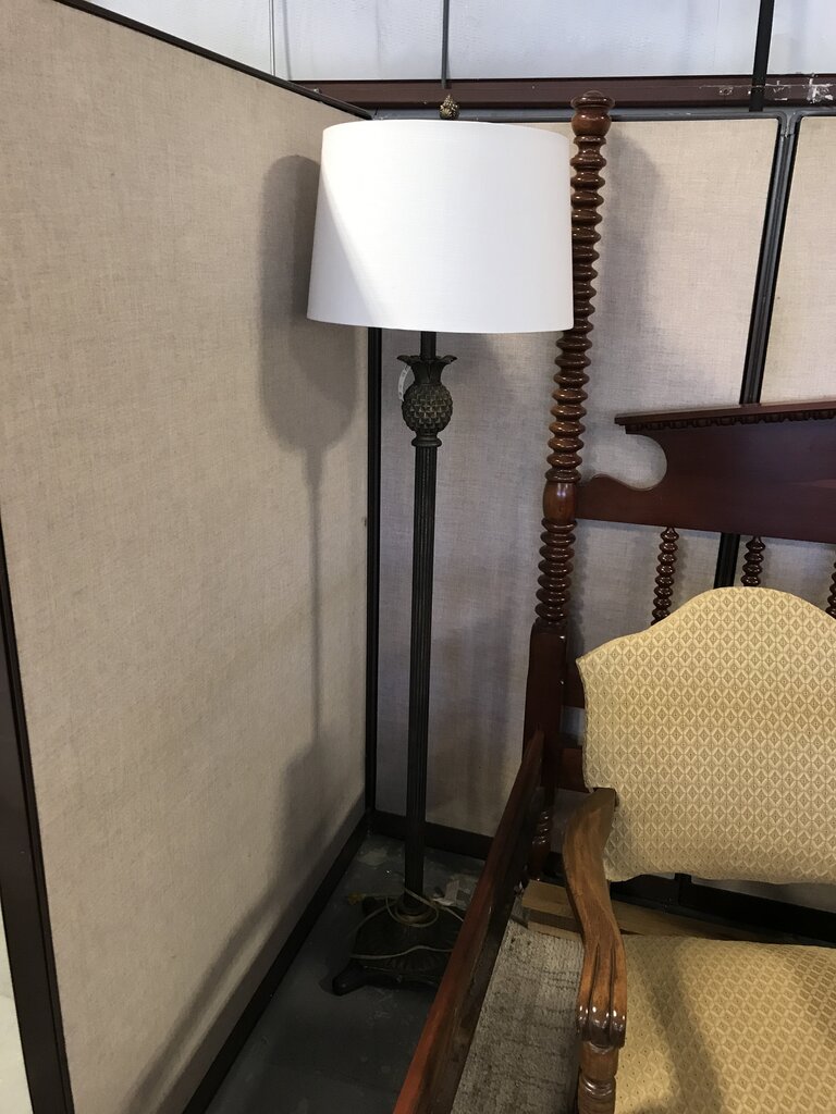 Pineapple Floor Lamp