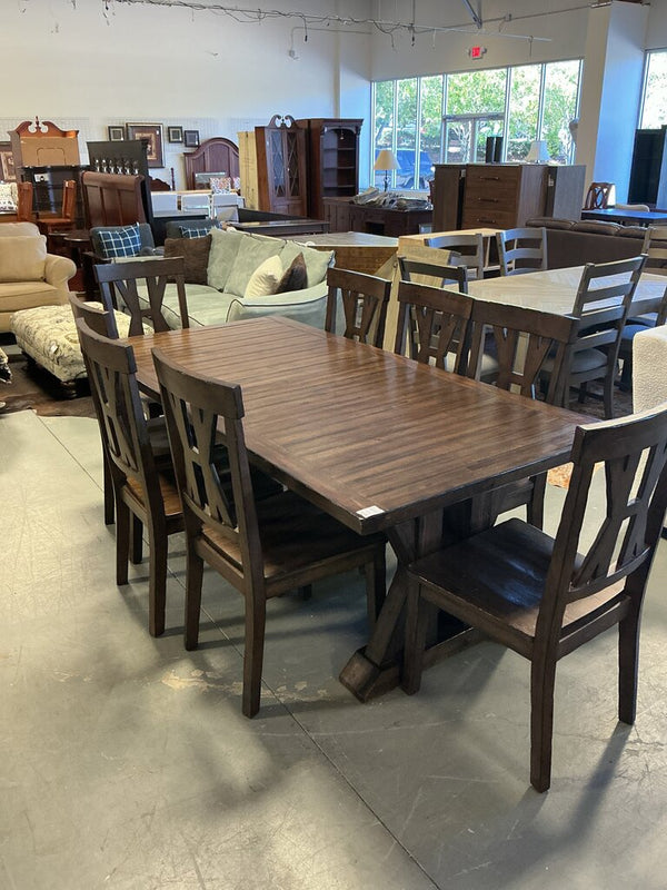Steve Silverman Dining Set (8 Chairs/2 Leaves)