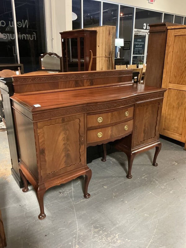 Vintage Server/Buffet (Key at Front Desk)
