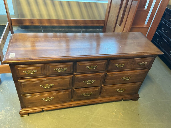 Thomasville Dresser (As-is Top)