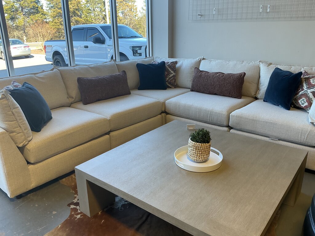Tyler Sectional- Tate Natural (9468)