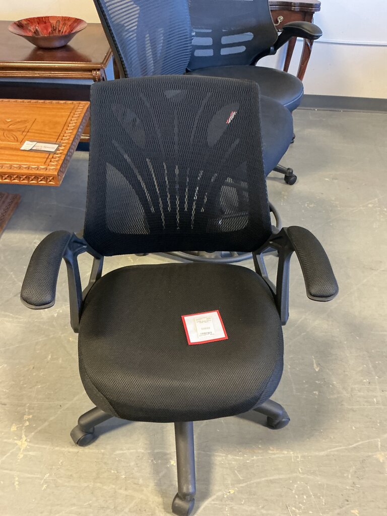 Mesh Office Chair- Black
