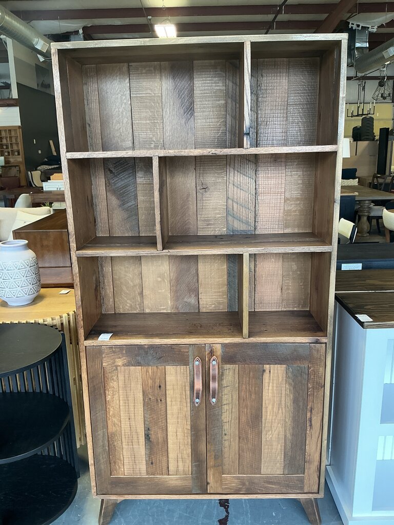 Amish MCM Cabinet w/Asymmetrical Shelves - Natural