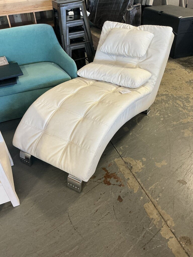 Allison Faux Leather Chaise Lounge- White