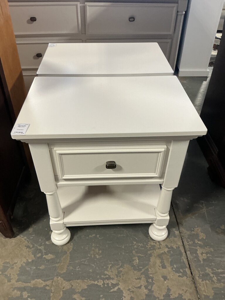 White 1 Drawer Nightstand