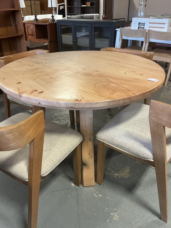 (As-Is Top) Round Maple Table