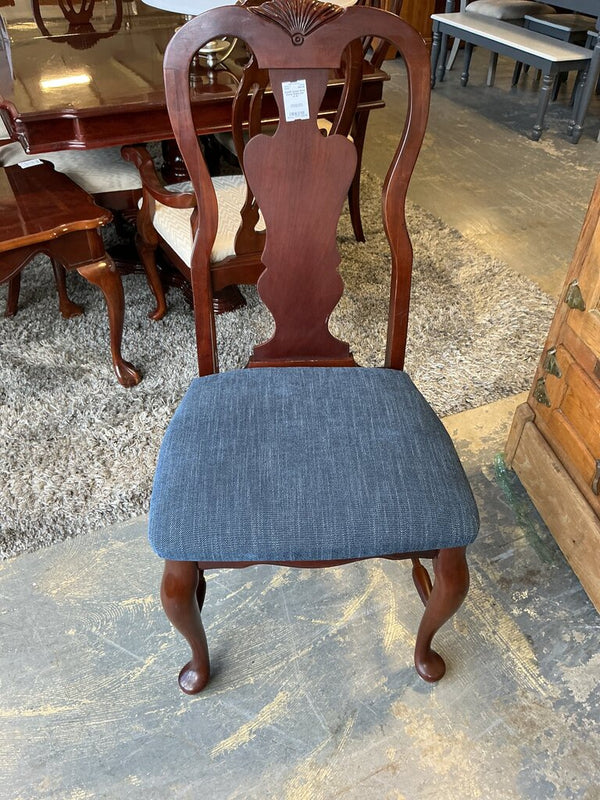 Queen Anne Dining Chairs (set of 4)