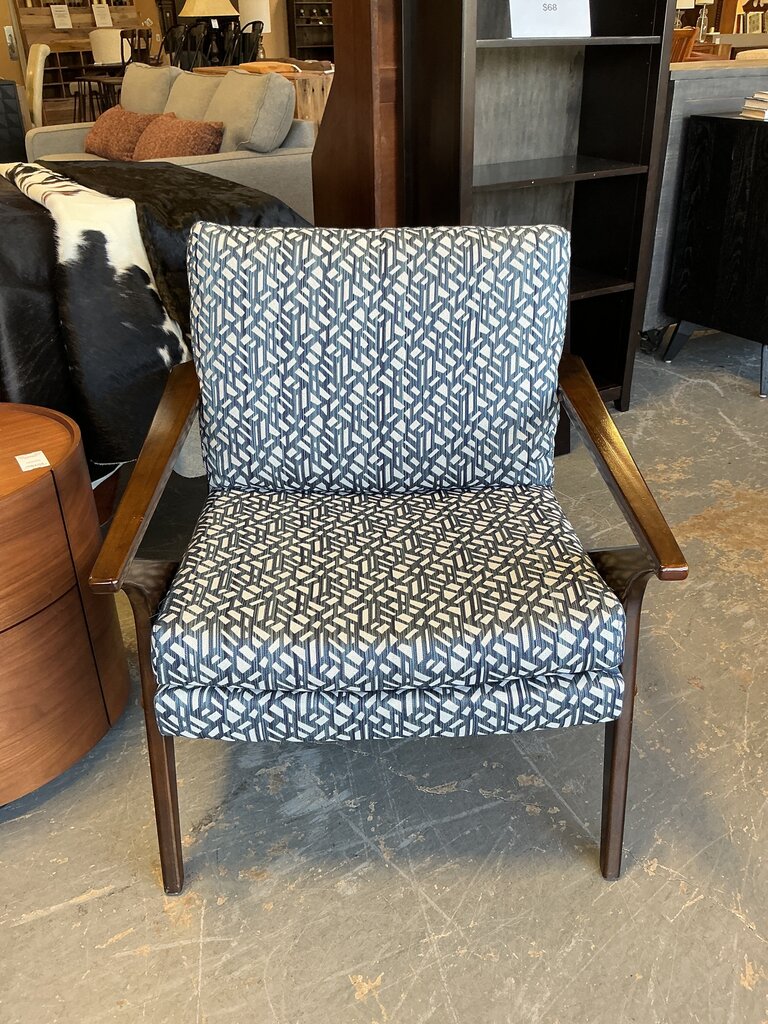 Haverty's Blue Pattern Accent Chair (Wood Arm)