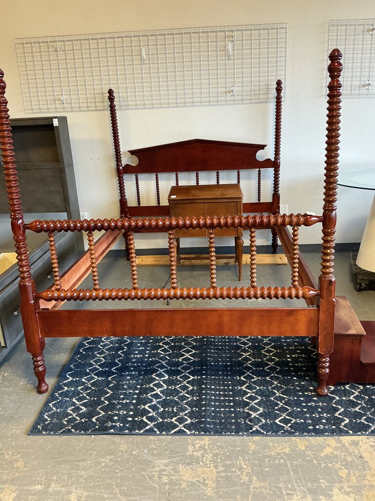Lillian Russel Cherry Bed- Queen