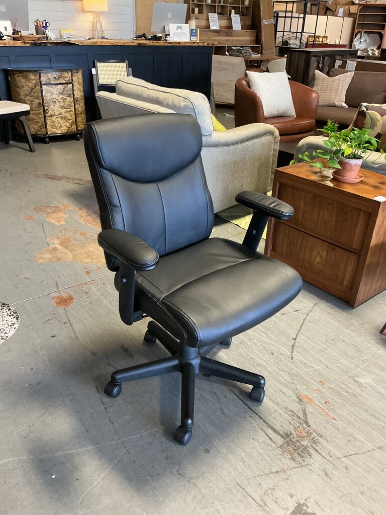 Black Office Chair