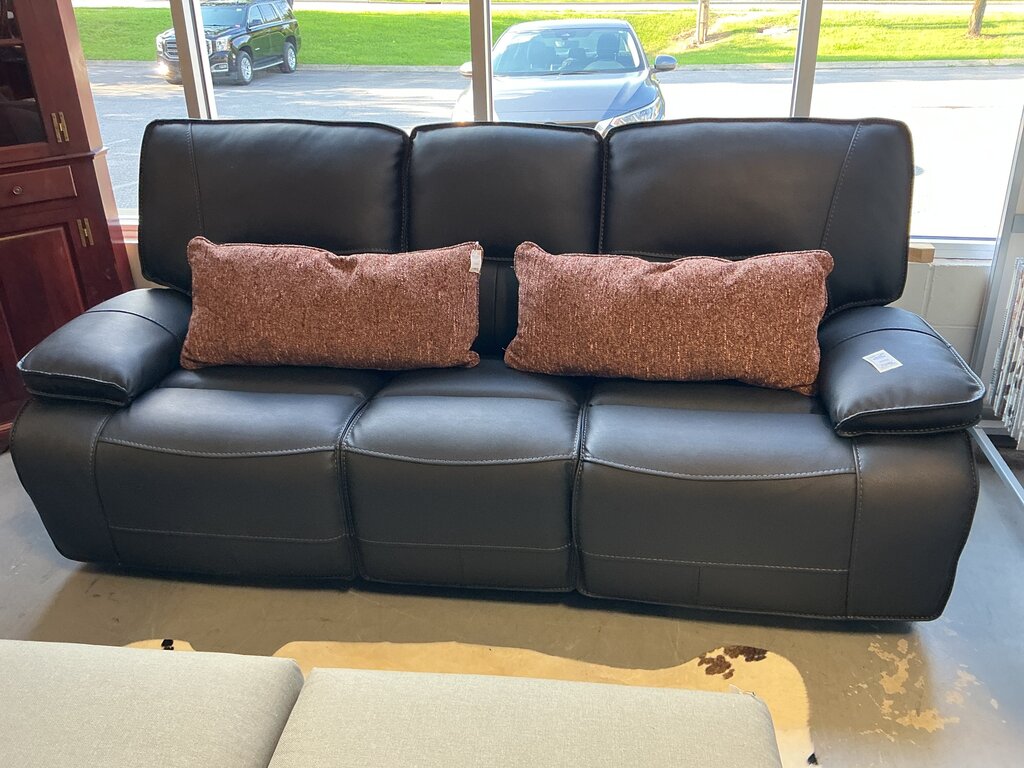 Spartacus Black Power Recliner