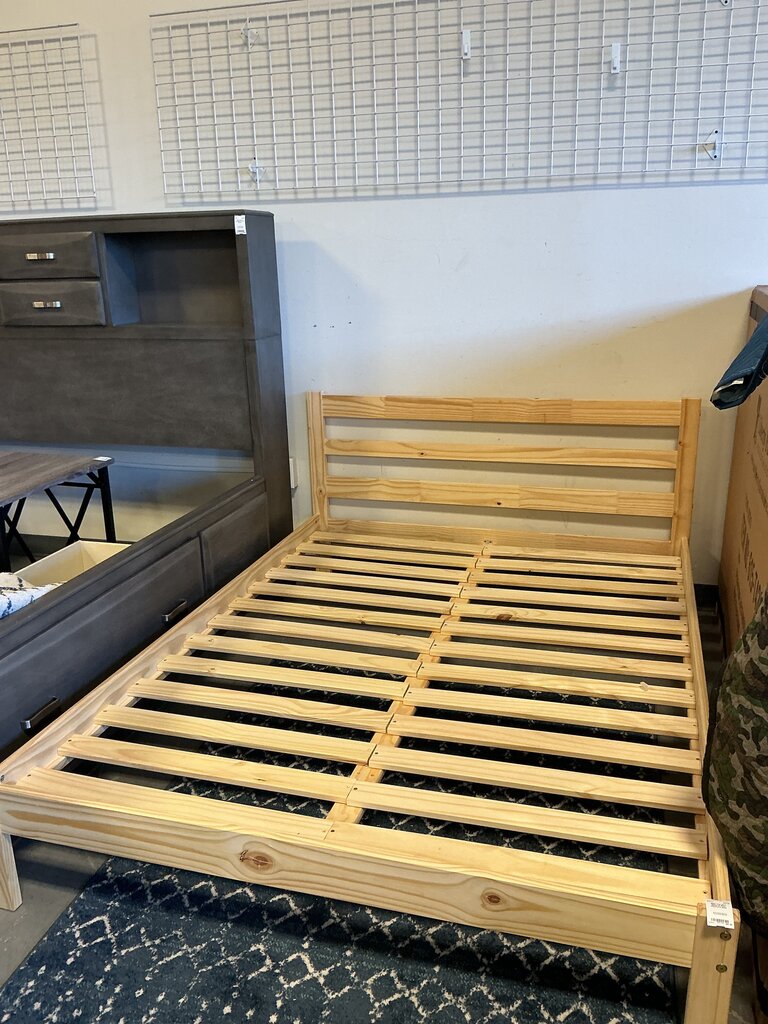 Full Size Natural Pine Platform Bed