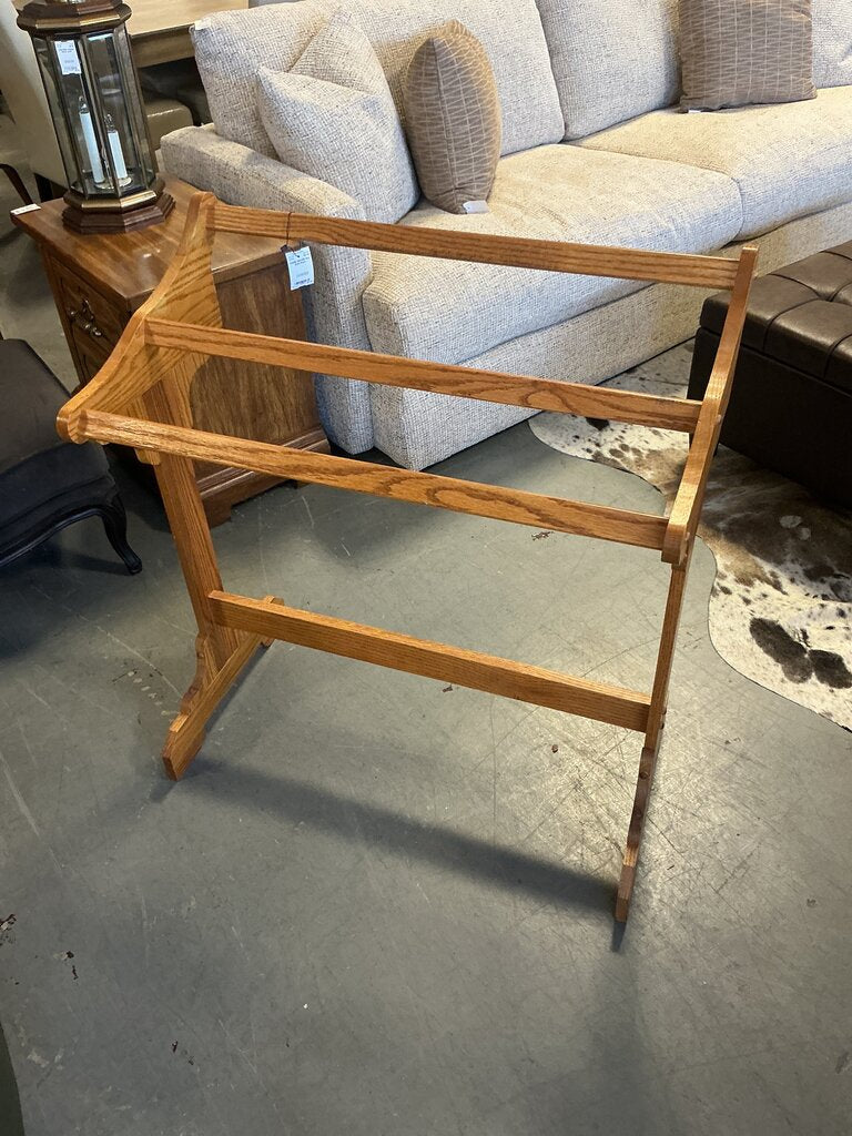 Oak Quilt Rack