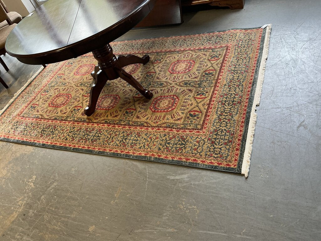 Multi-Colored Rug 5'x7'