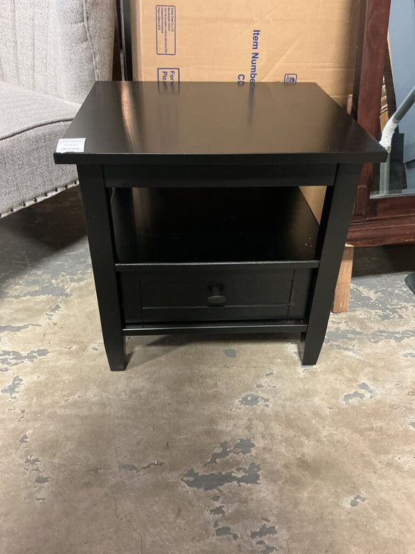 wWarm Shaker Low End Side Table-Black